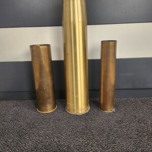 Historische Kanonenhülsen